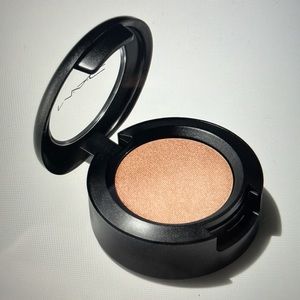 MAC EYESHADOW RICE PAPER